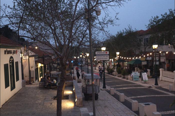 傍晚的Nihron Yaakov 市中心