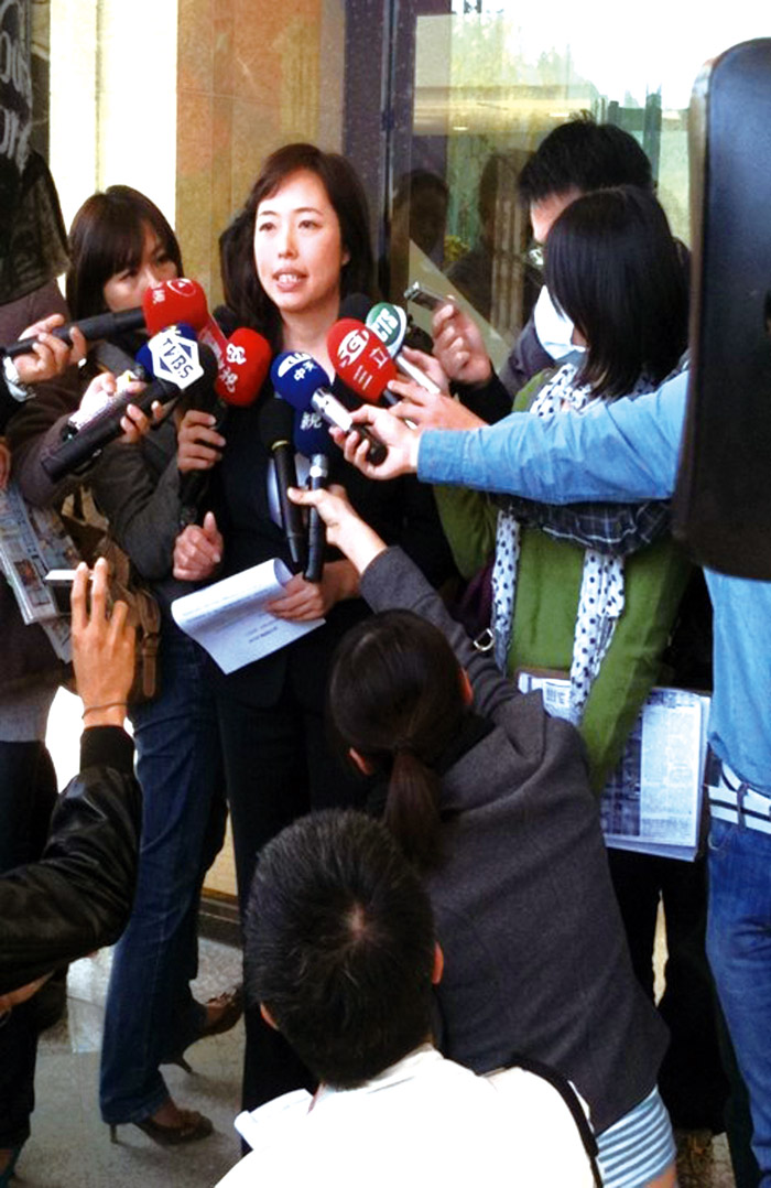江惠頌接受記者訪問。