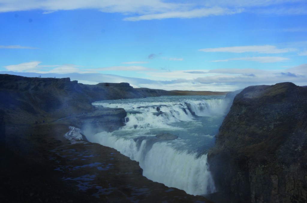 ↑冰島的第二大瀑布「黃金瀑布」