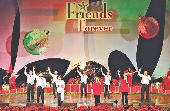 天韻合唱團過去在新加坡演出