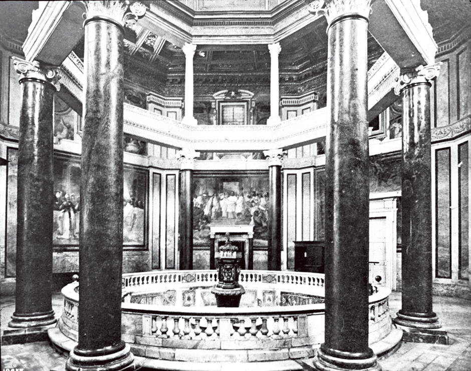 William Henry Goodyear 1901年拍攝的拉特朗洗禮堂歷史照片，今日已歷經多次修建。