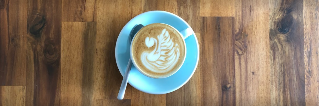 咖啡的漂亮雕花。（圖／google photo）