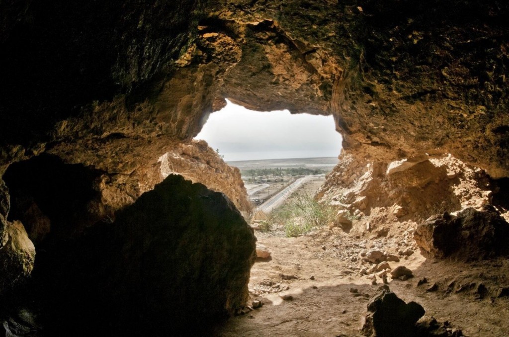 昆蘭洞穴（圖／Israel Antiquities Authority）