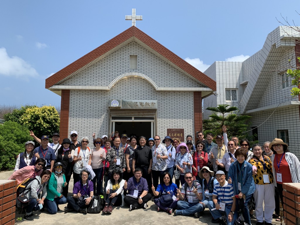 台灣使命者團隊參訪花宅長老教會。